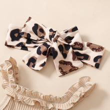 Load image into Gallery viewer, Tan Bodysuit &amp; Leopard Print Pants Set